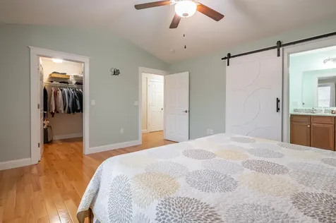 14 Weymouth Court Hudson NH 03051