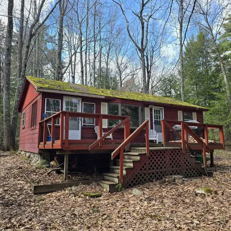 4 Elaine Road Middleton NH 03887
