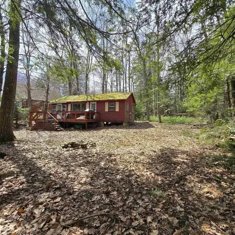 4 Elaine Road Middleton NH 03887