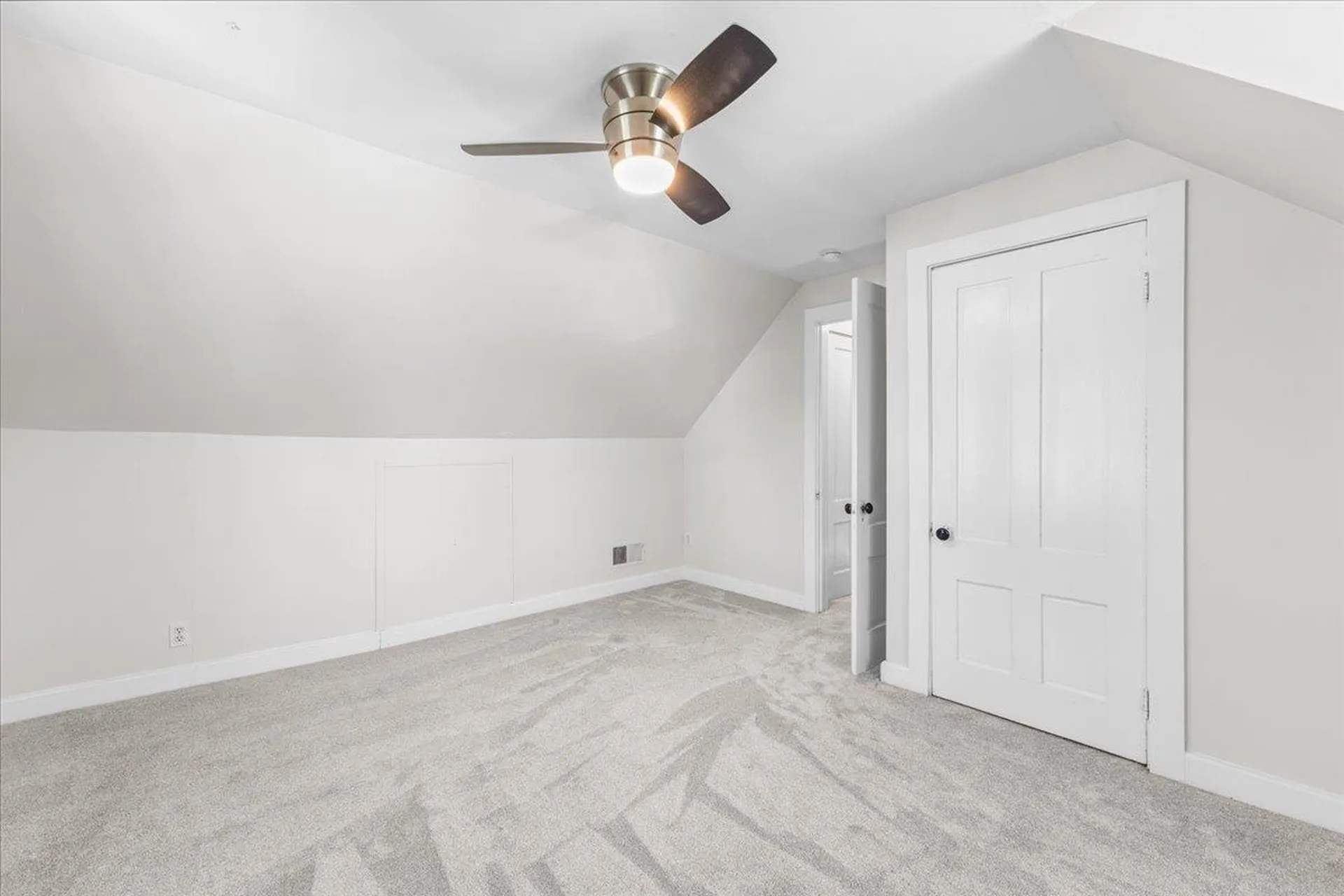 15 Abnaki Avenue Essex Junction VT 05452