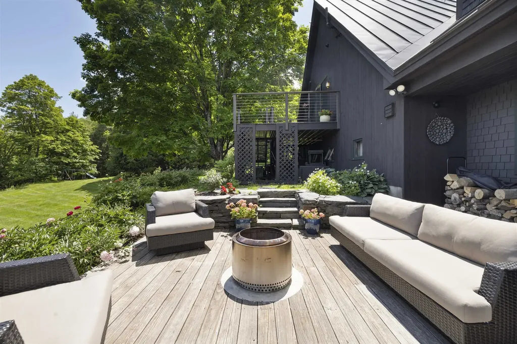 15 Happy Hill Road Norwich VT 05055