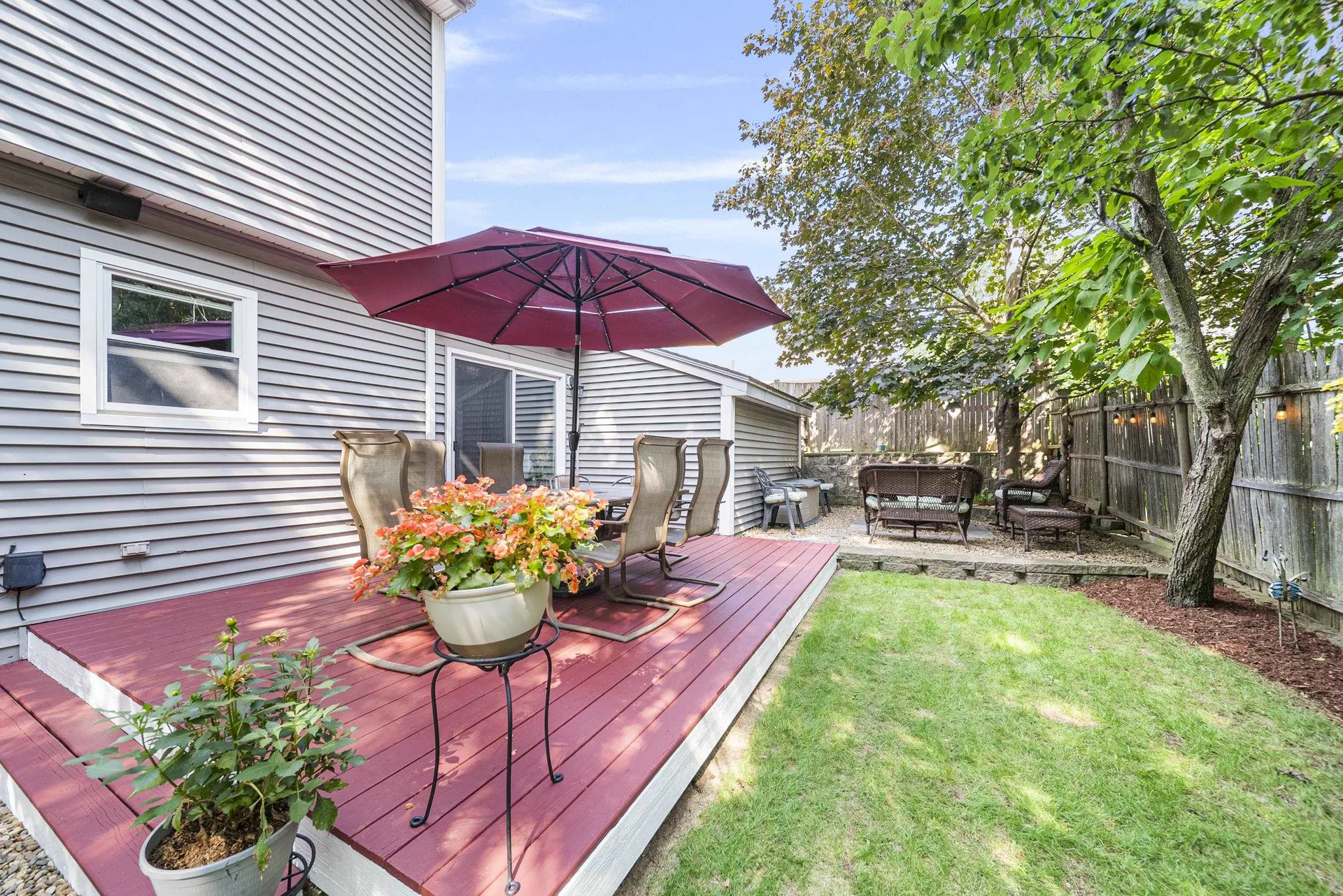 27 Courtland Street Nashua NH 03064