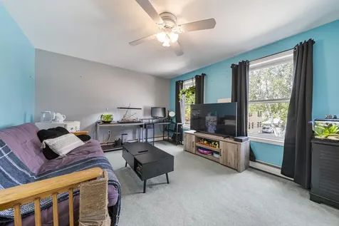 27 Courtland Street Nashua NH 03064