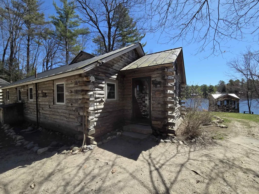 12 Beard Lane Grafton NH 03420