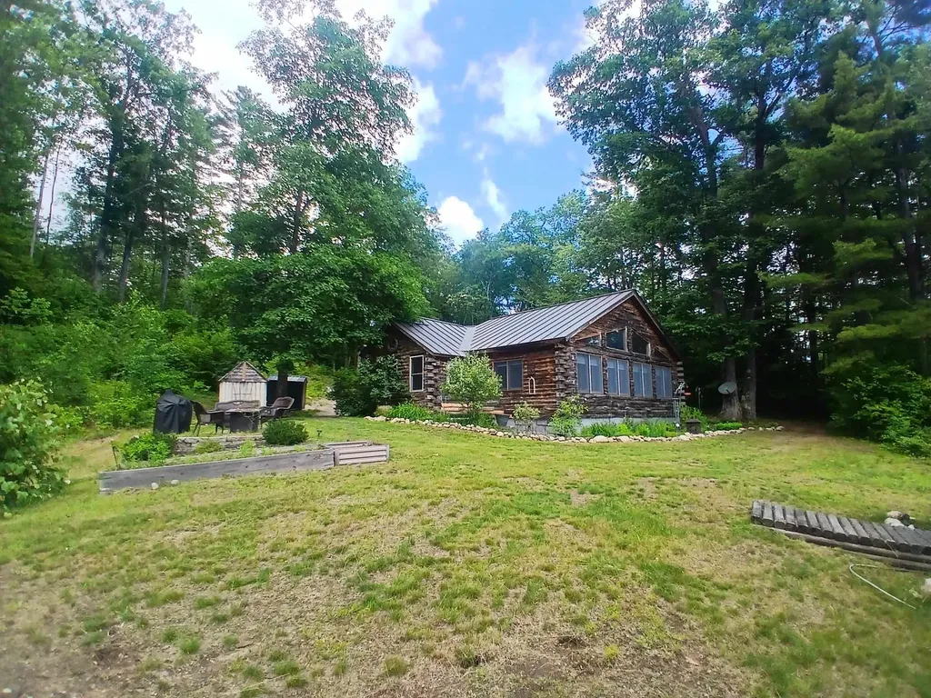 12 Beard Lane Grafton NH 03420