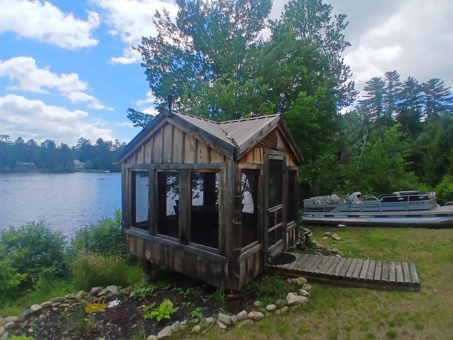 12 Beard Lane Grafton NH 03420