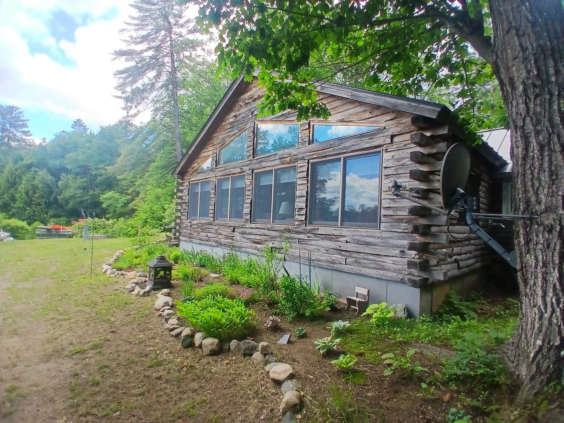 12 Beard Lane Grafton NH 03420
