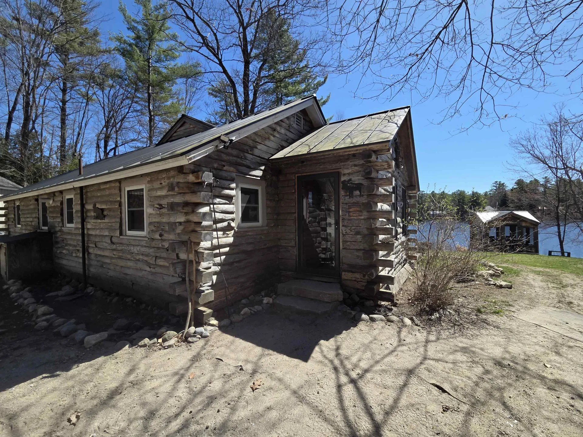 12 Beard Lane Grafton NH 03420