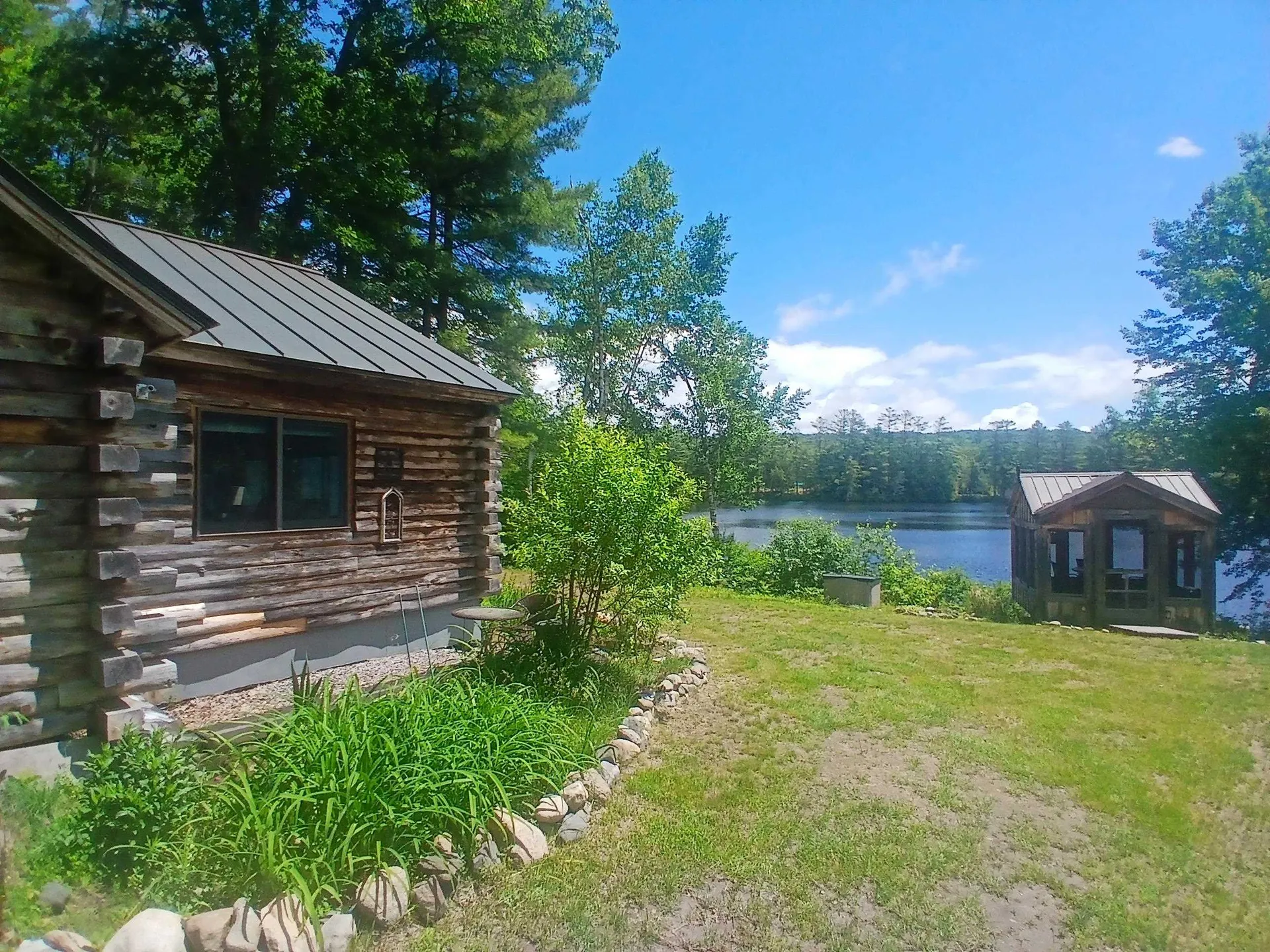 12 Beard Lane Grafton NH 03420