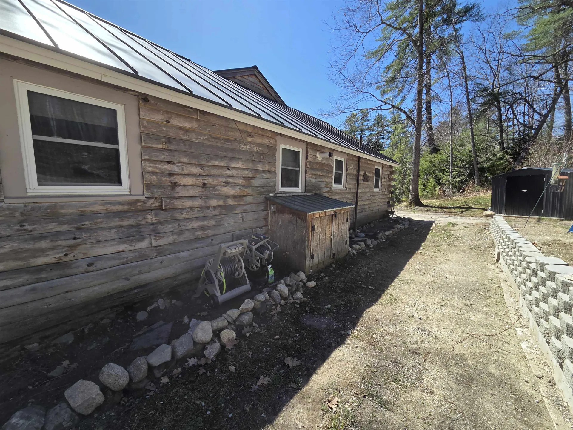 12 Beard Lane Grafton NH 03420