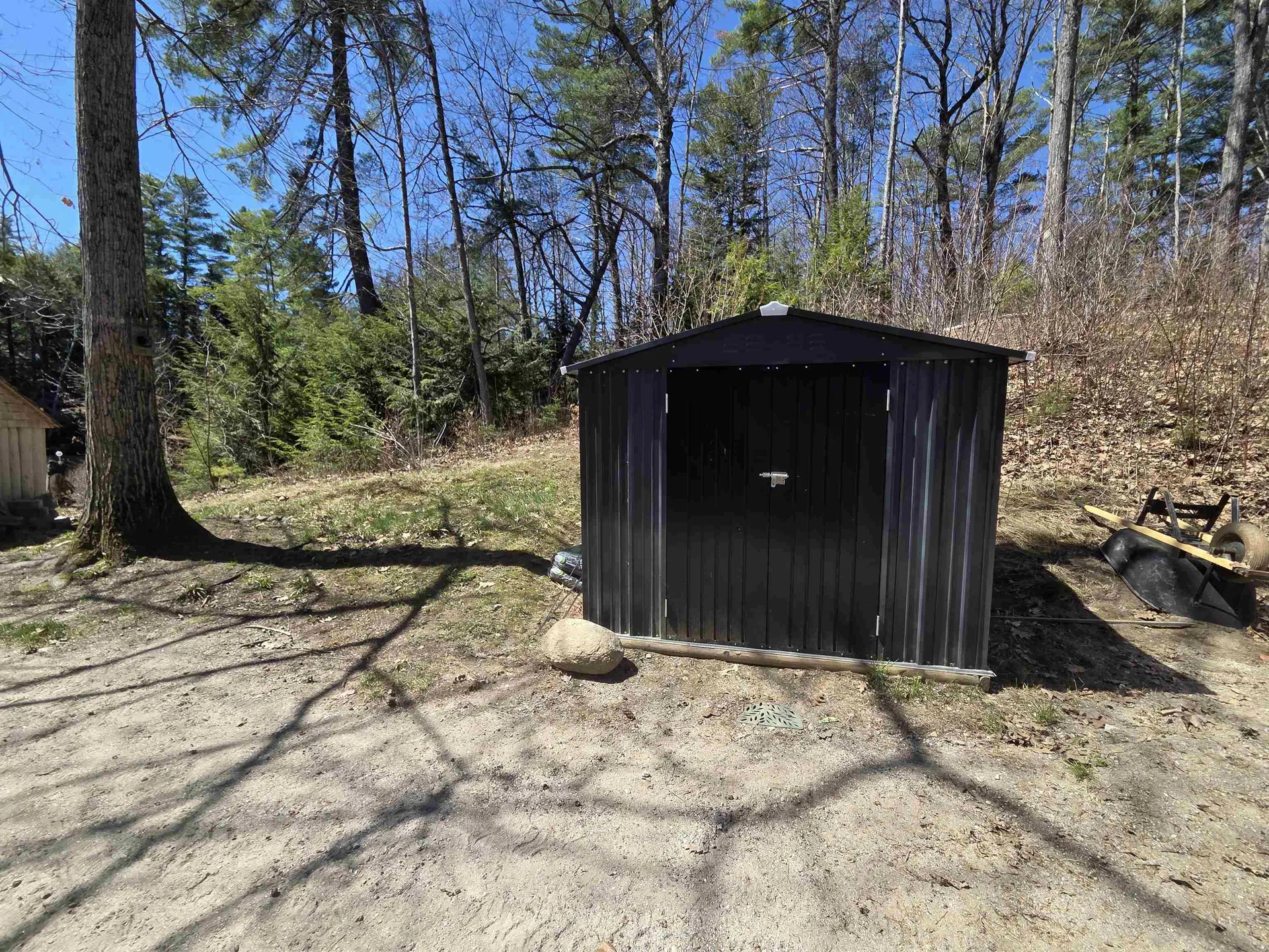 12 Beard Lane Grafton NH 03420