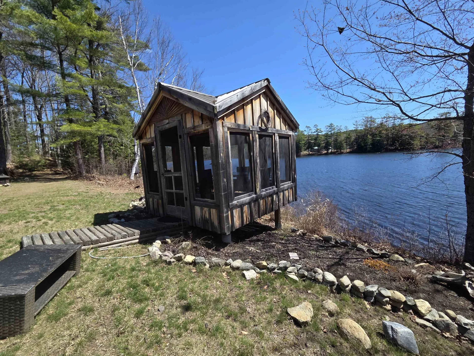 12 Beard Lane Grafton NH 03420
