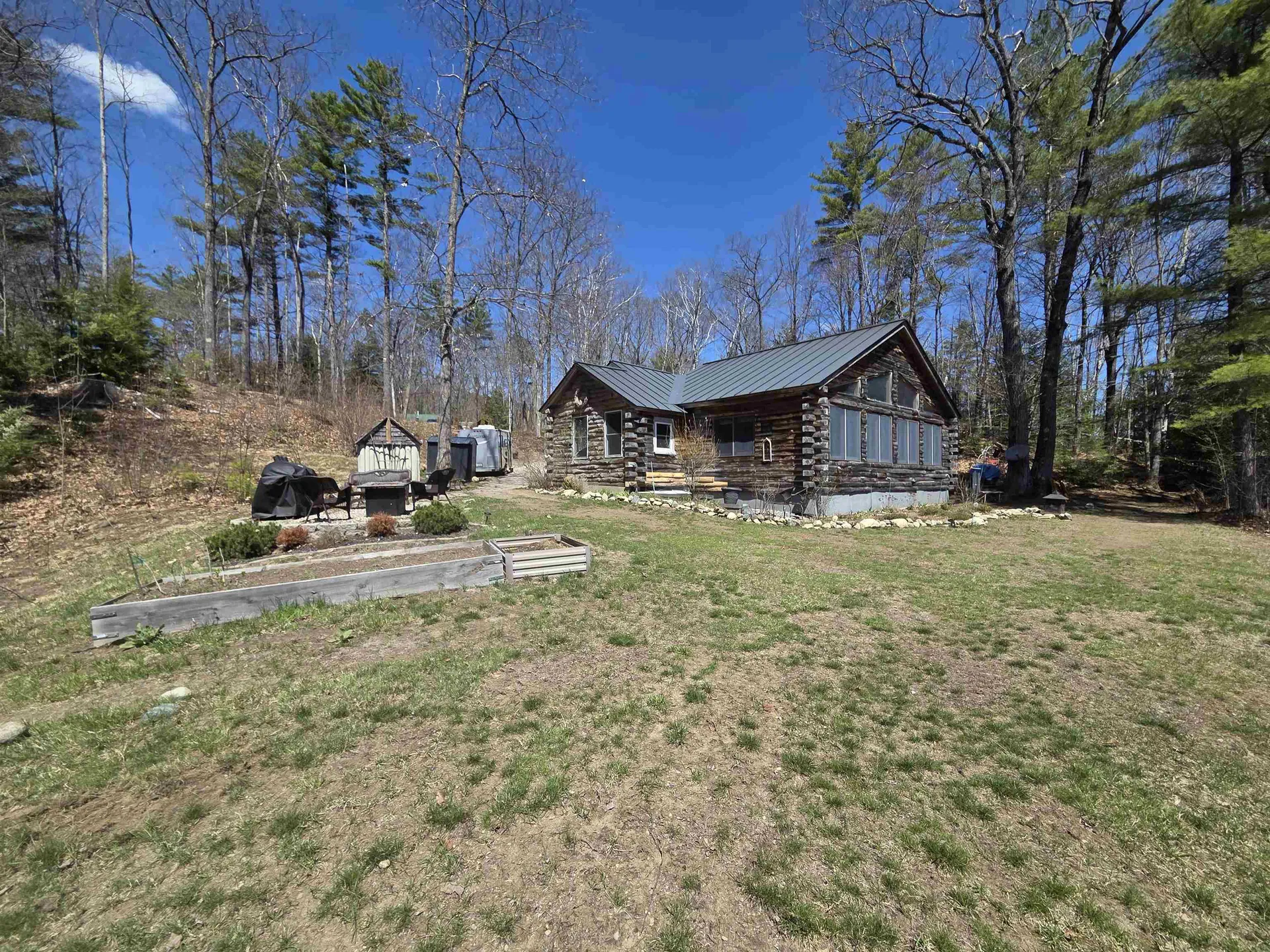 12 Beard Lane Grafton NH 03420