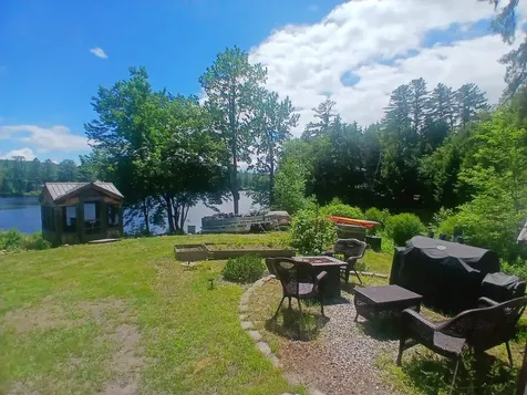 12 Beard Lane Grafton NH 03420