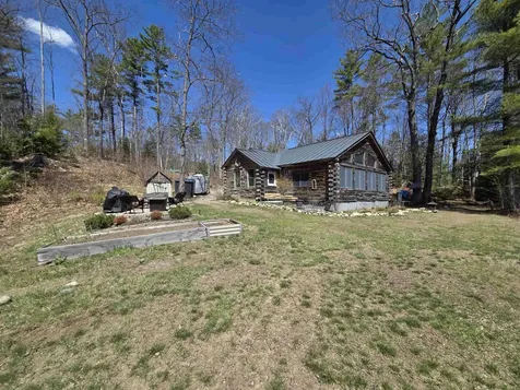 12 Beard Lane Grafton NH 03420