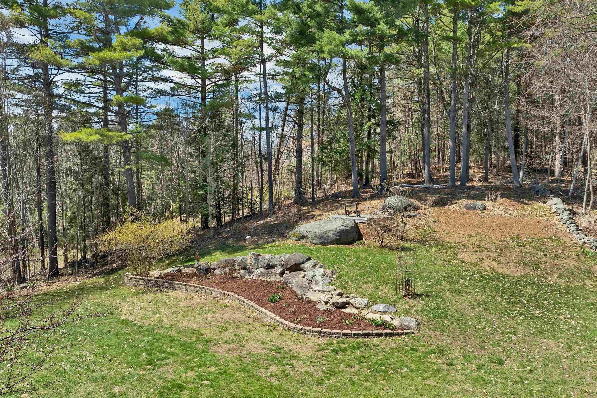 68 Stagecoach Road Sunapee NH 03782