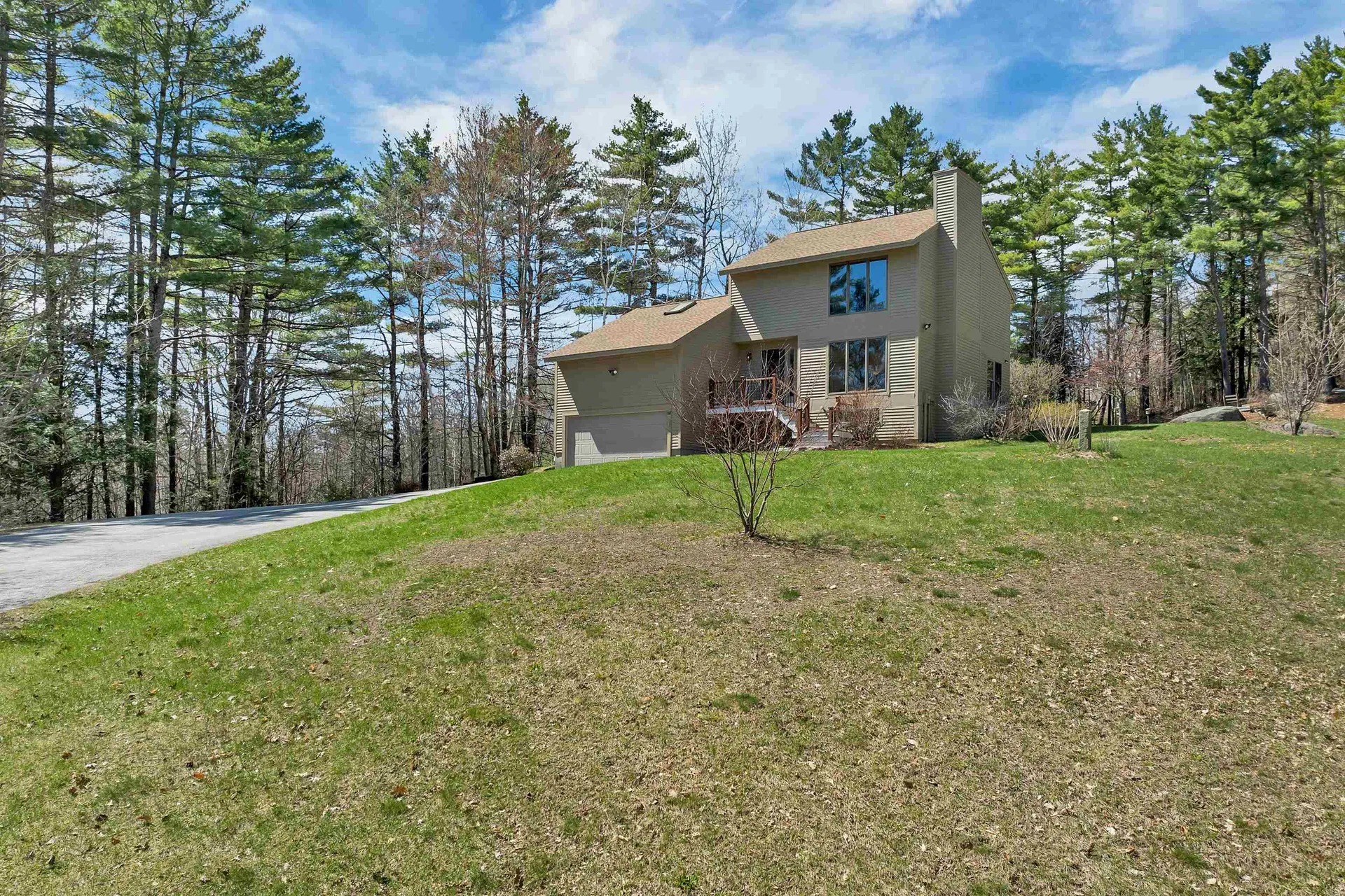 68 Stagecoach Road Sunapee NH 03782