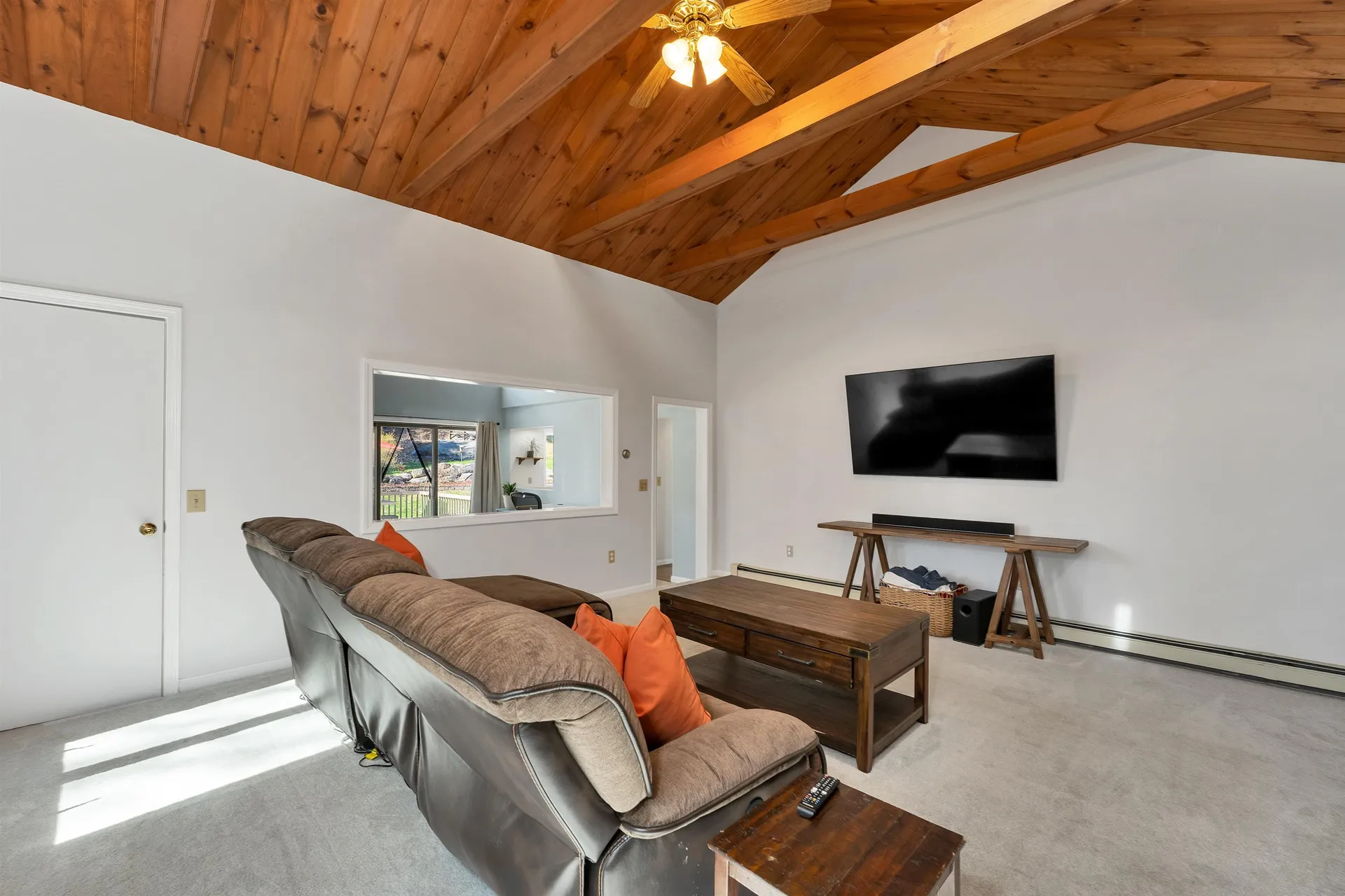 68 Stagecoach Road Sunapee NH 03782