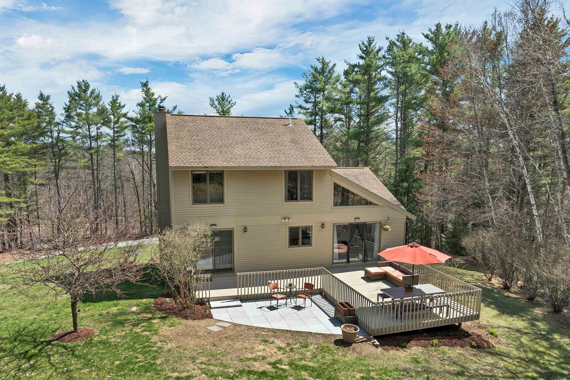 68 Stagecoach Road Sunapee NH 03782