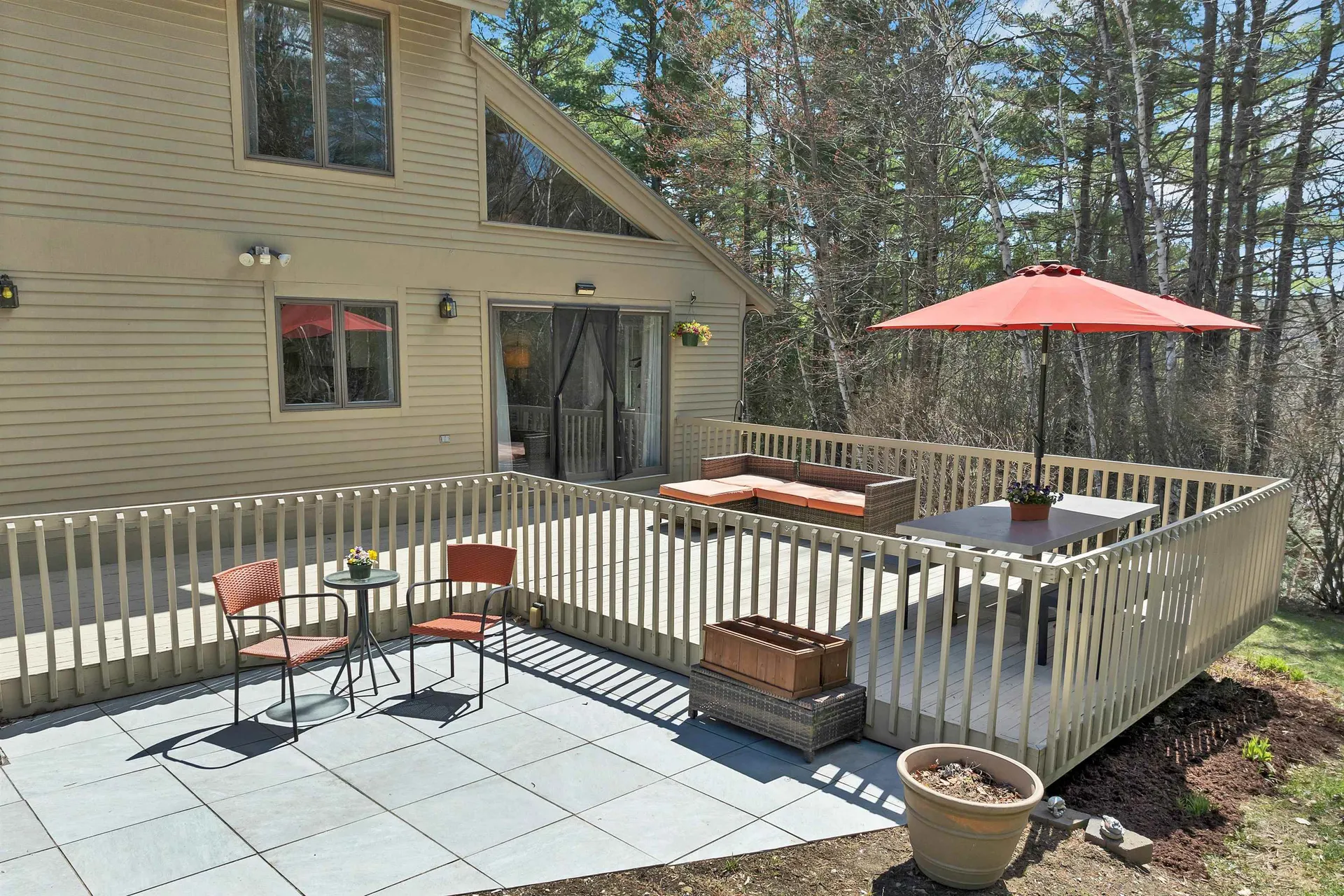 68 Stagecoach Road Sunapee NH 03782