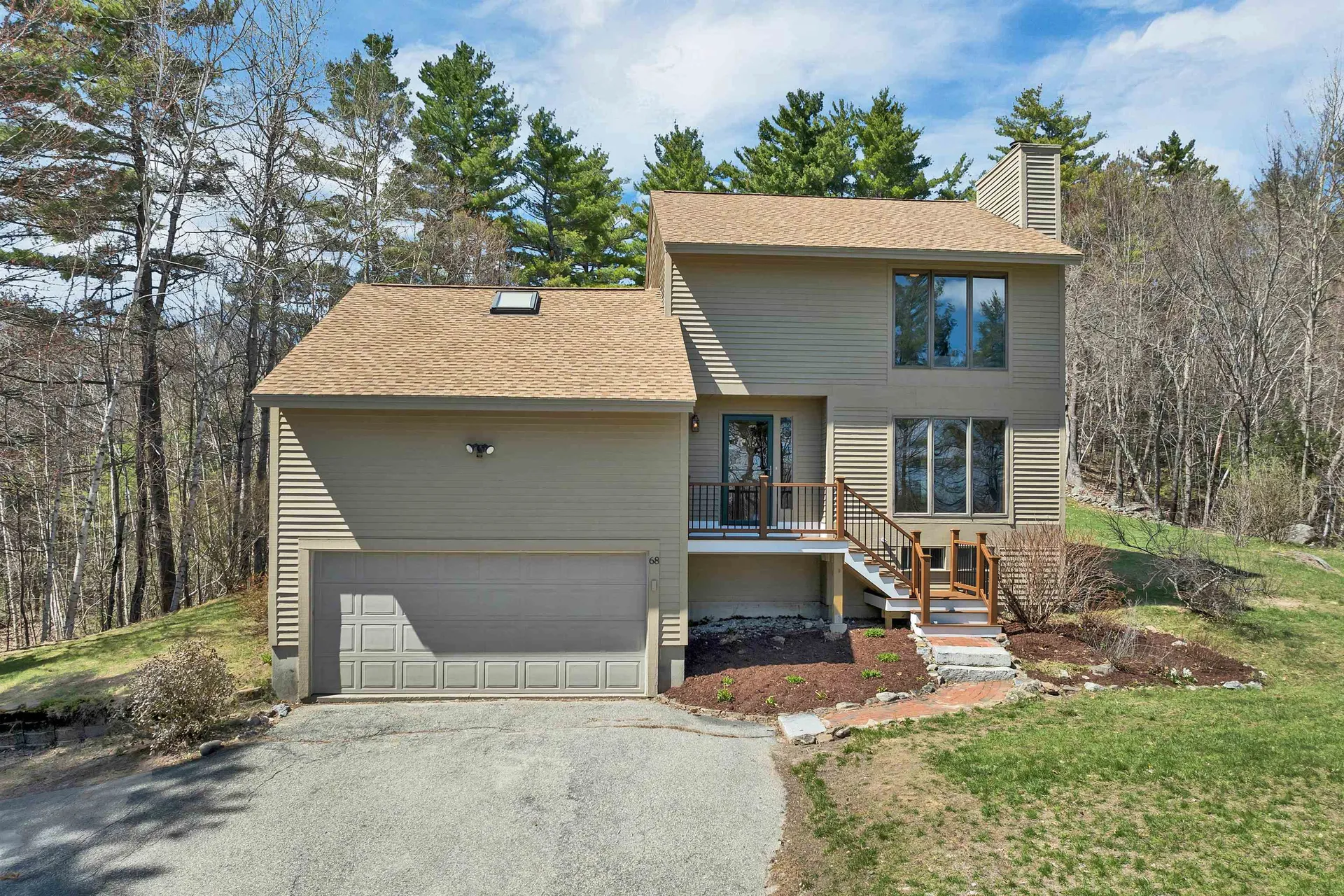 68 Stagecoach Road Sunapee NH 03782