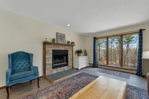 68 Stagecoach Road Sunapee NH 03782