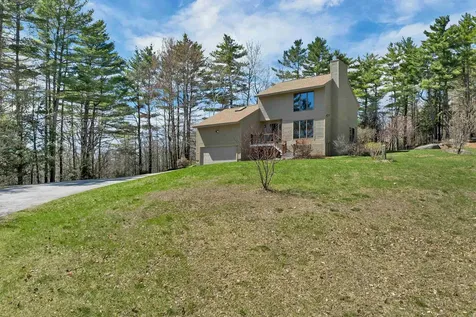 68 Stagecoach Road Sunapee NH 03782