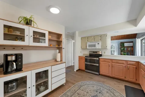 68 Stagecoach Road Sunapee NH 03782