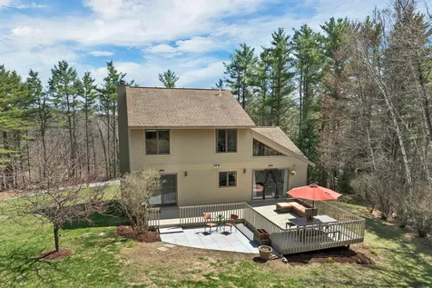68 Stagecoach Road Sunapee NH 03782