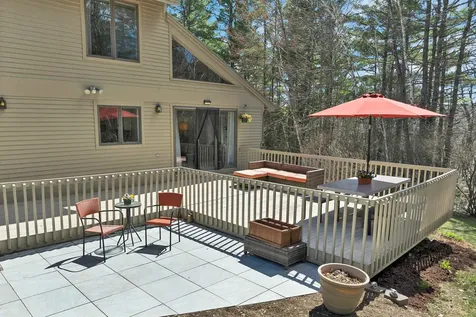 68 Stagecoach Road Sunapee NH 03782