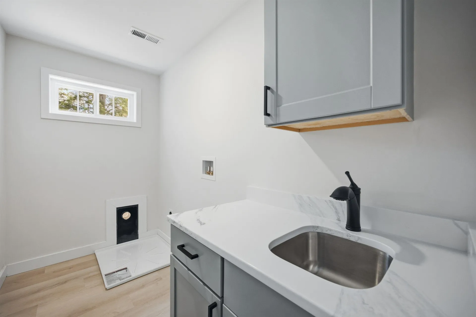 376 Turner Way Laconia NH 03246