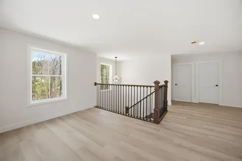 376 Turner Way Laconia NH 03246