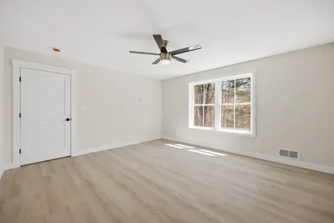 376 Turner Way Laconia NH 03246