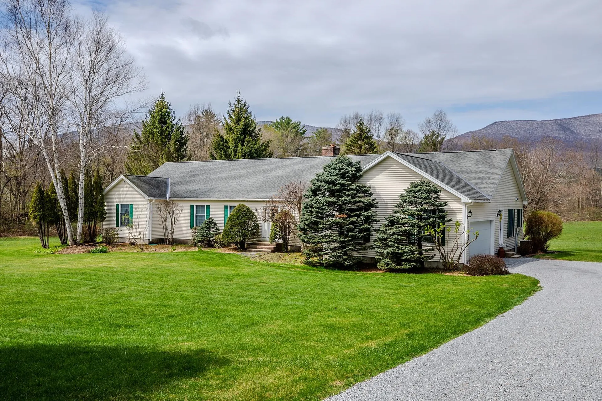 12 Beattie Lane Manchester VT 05255