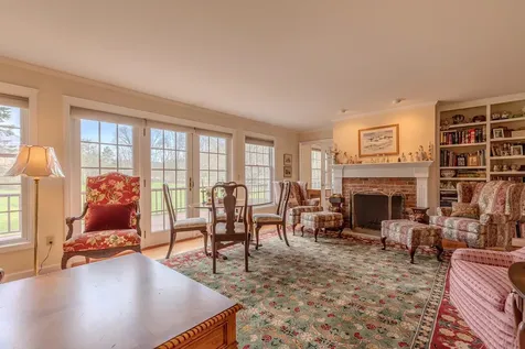 12 Beattie Lane Manchester VT 05255