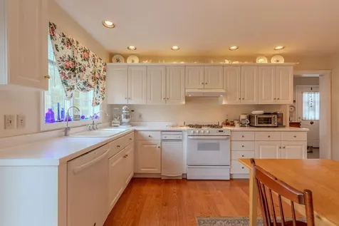12 Beattie Lane Manchester VT 05255