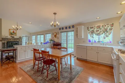 12 Beattie Lane Manchester VT 05255