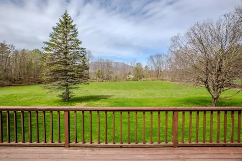 12 Beattie Lane Manchester VT 05255