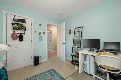 23 Pleasant Street Lebanon NH 03784