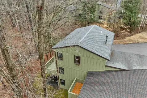 23 Pleasant Street Lebanon NH 03784