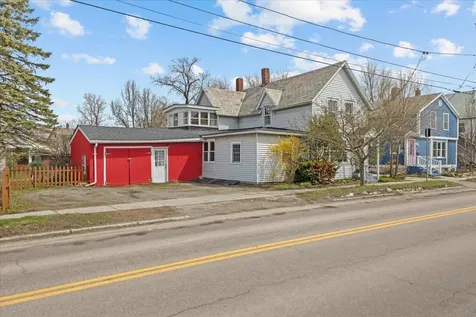 42-44 Oak Street Burlington VT 05401