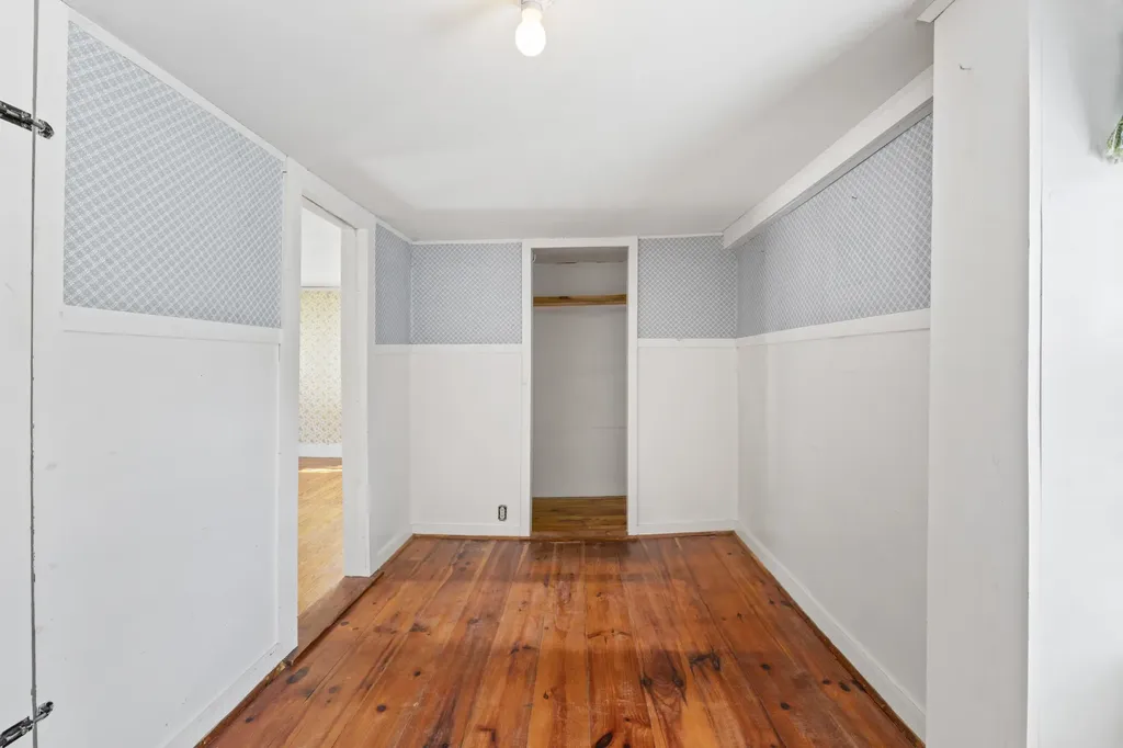 393 Wadleigh Falls Road Newmarket NH 03857