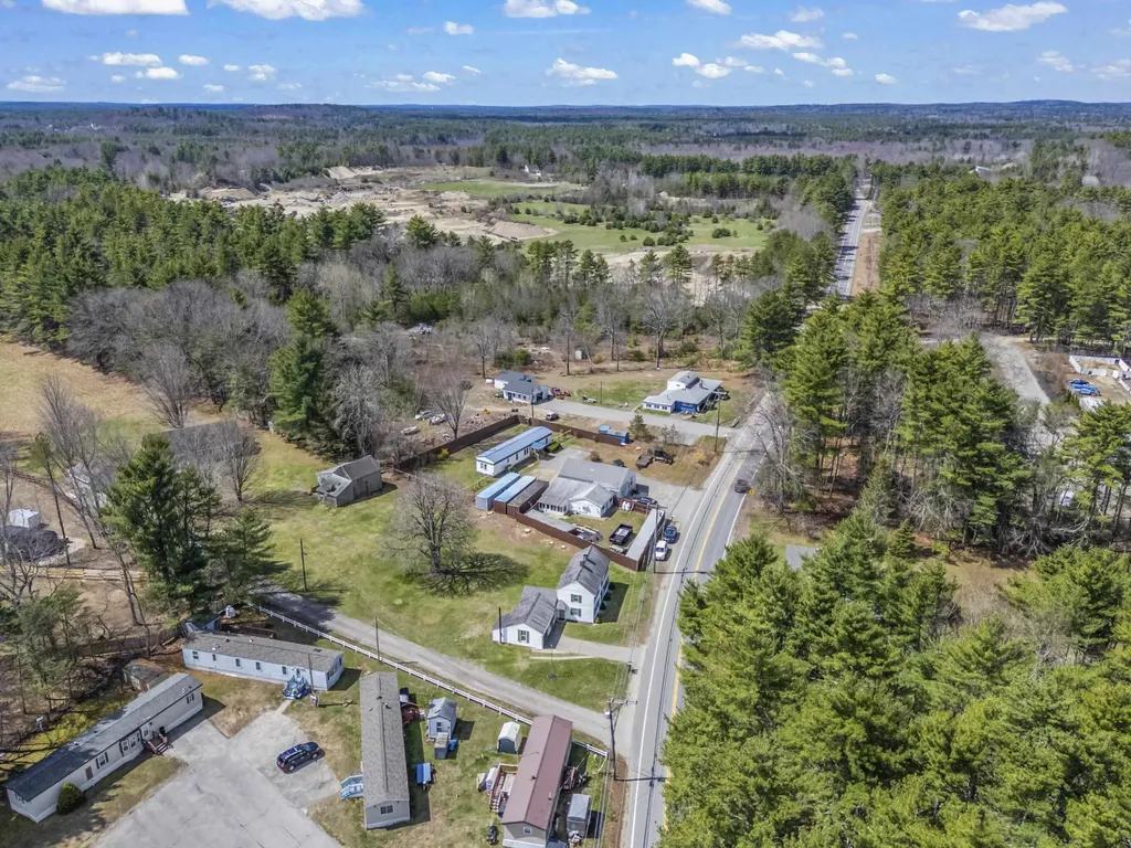 393 Wadleigh Falls Road Newmarket NH 03857