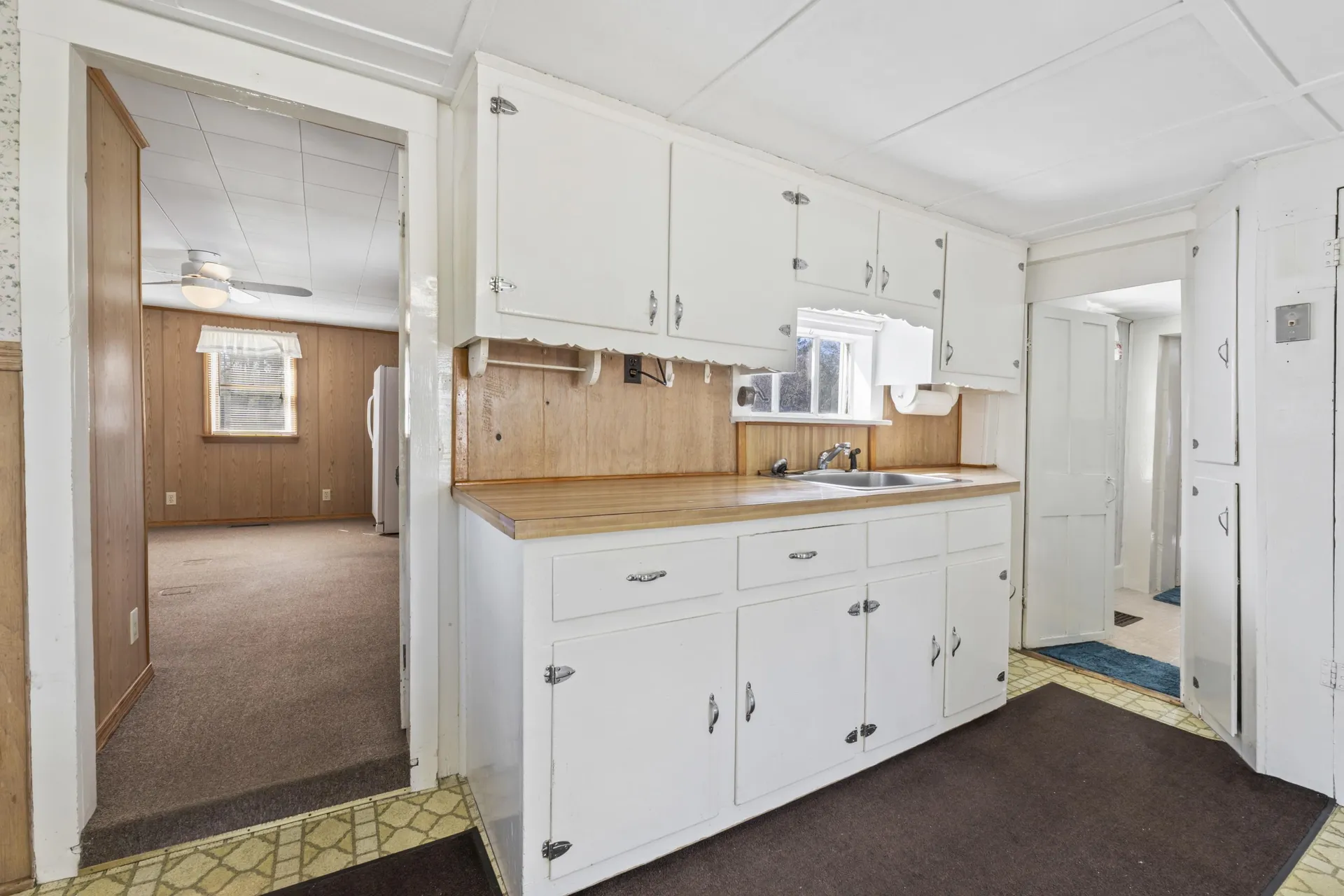 393 Wadleigh Falls Road Newmarket NH 03857