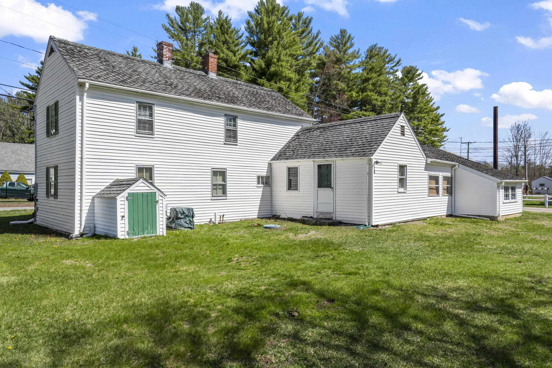 393 Wadleigh Falls Road Newmarket NH 03857