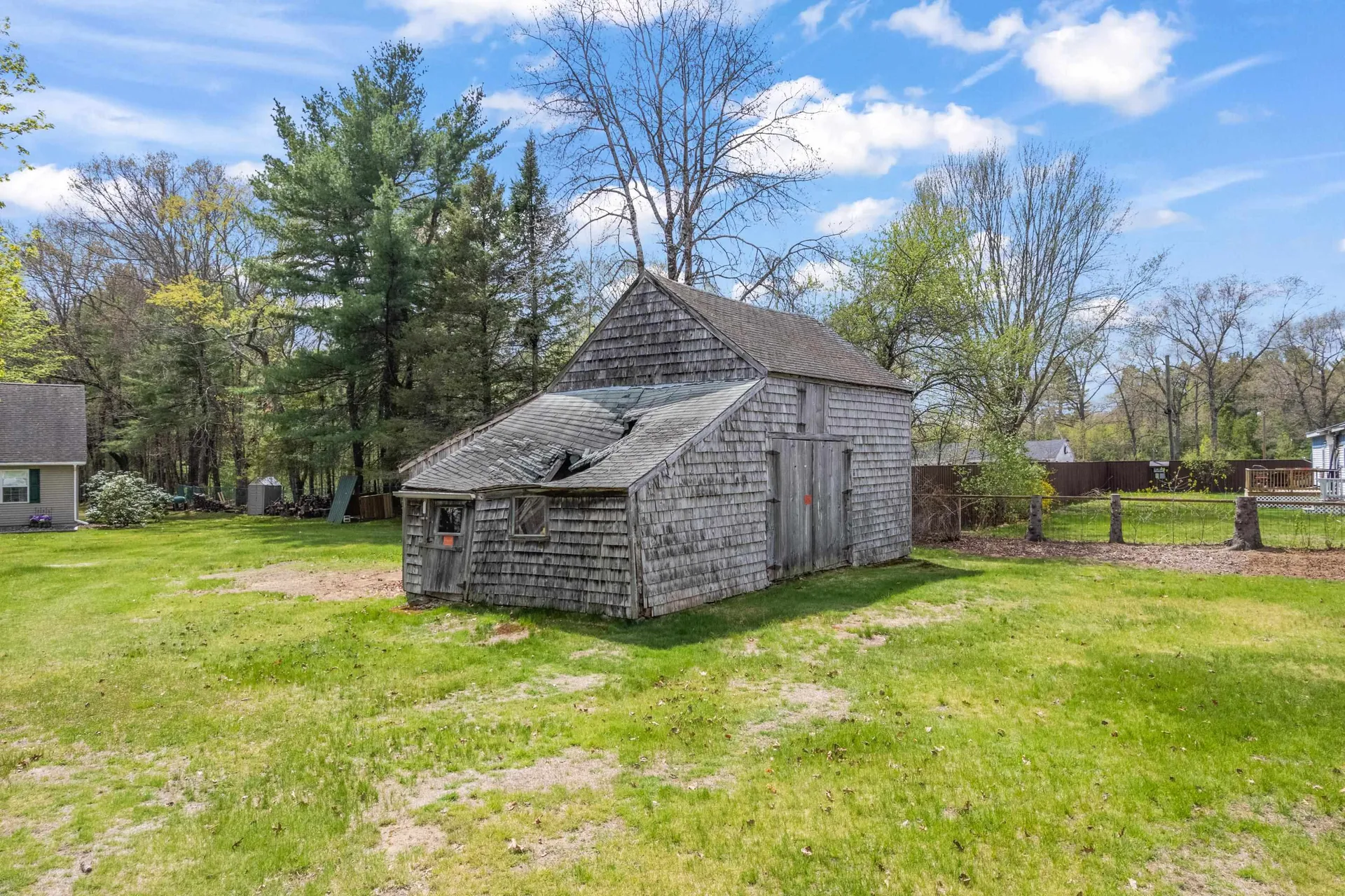 393 Wadleigh Falls Road Newmarket NH 03857