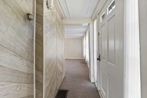 393 Wadleigh Falls Road Newmarket NH 03857
