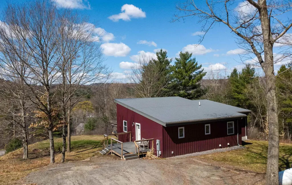 145 Cool Wine Drive St. Johnsbury VT 05819