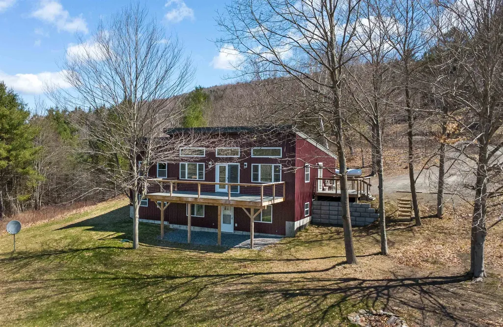 145 Cool Wine Drive St. Johnsbury VT 05819