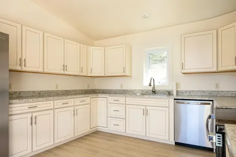 145 Cool Wine Drive St. Johnsbury VT 05819